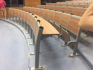 佛山某大学阶梯排椅图片