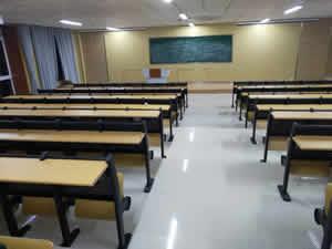 甘肃兰州市新区现代职业技术学院阶梯排椅图片